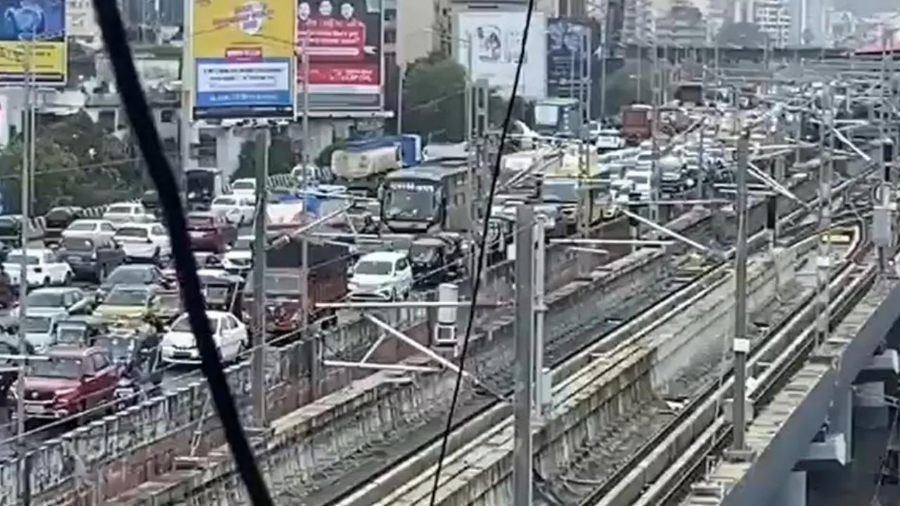 Mumbai: Traffic movements slow on parts of Western Expressway, Eastern suburbs
